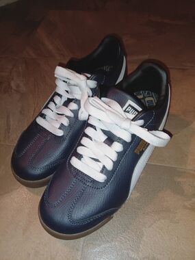 Puma Kids' Navy and White Classic Sneakers